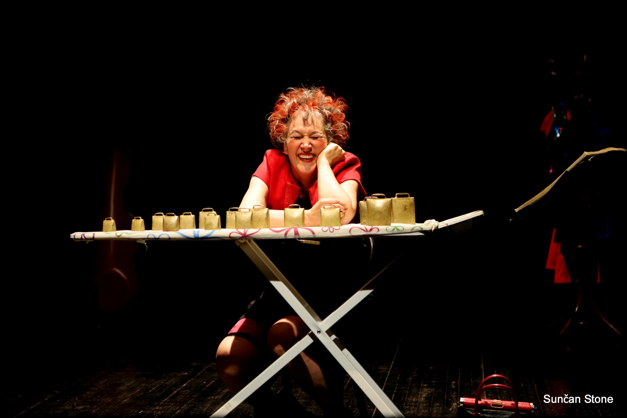 Anna de Lirium beim Ljubljana Festival Klovnbuf